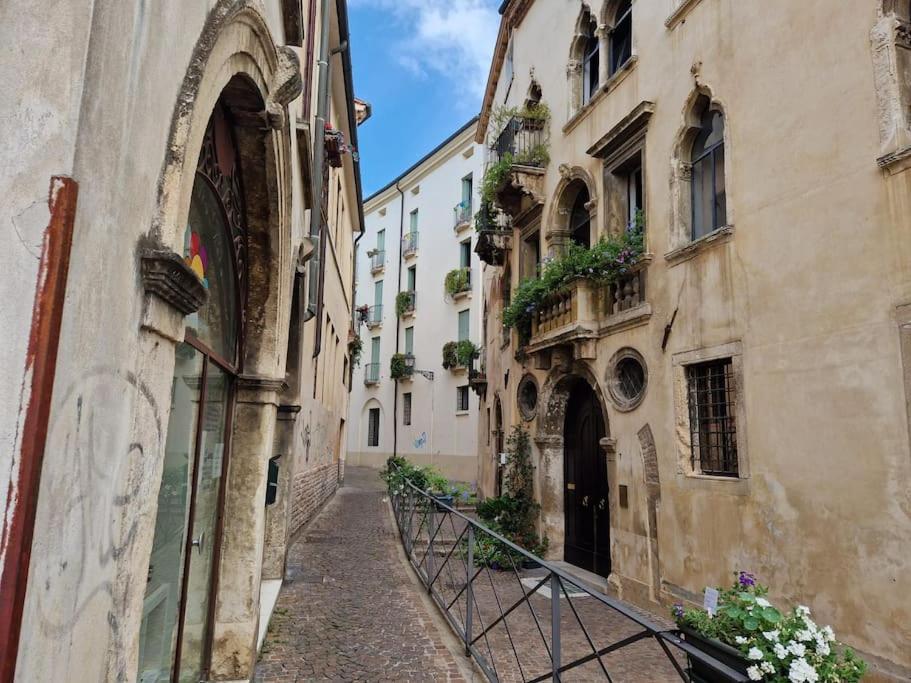 Altea'S Sweet Home In Piazza,Basilica Palladiana Vicenza Exterior photo