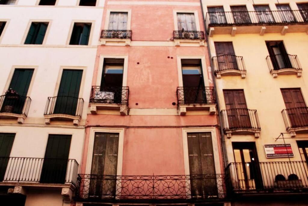 Altea'S Sweet Home In Piazza,Basilica Palladiana Vicenza Exterior photo